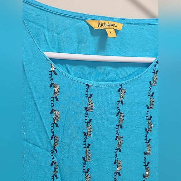 Size L Bust 40" Global desi brand kurti with sequins work ,preowned - Picture 3 of 4